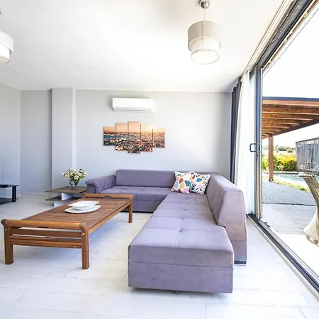 Secluded With A Mesmerizing Garden In Milas * Guvercinlik
