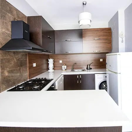 Secluded With A Mesmerizing Garden In Milas Guvercinlik