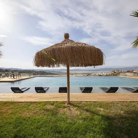 Secluded With A Mesmerizing Garden In Milas * Guvercinlik